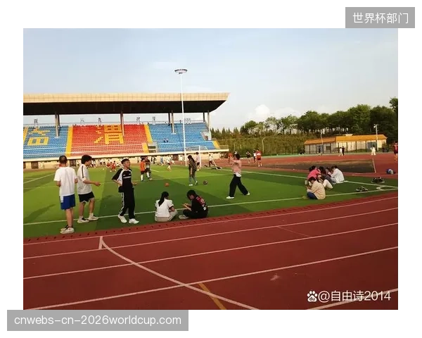 当中考体育分值持续加码，我们如何避免体育培训滑向“应试化”的泥潭，真正实现“以体育人”的初衷？